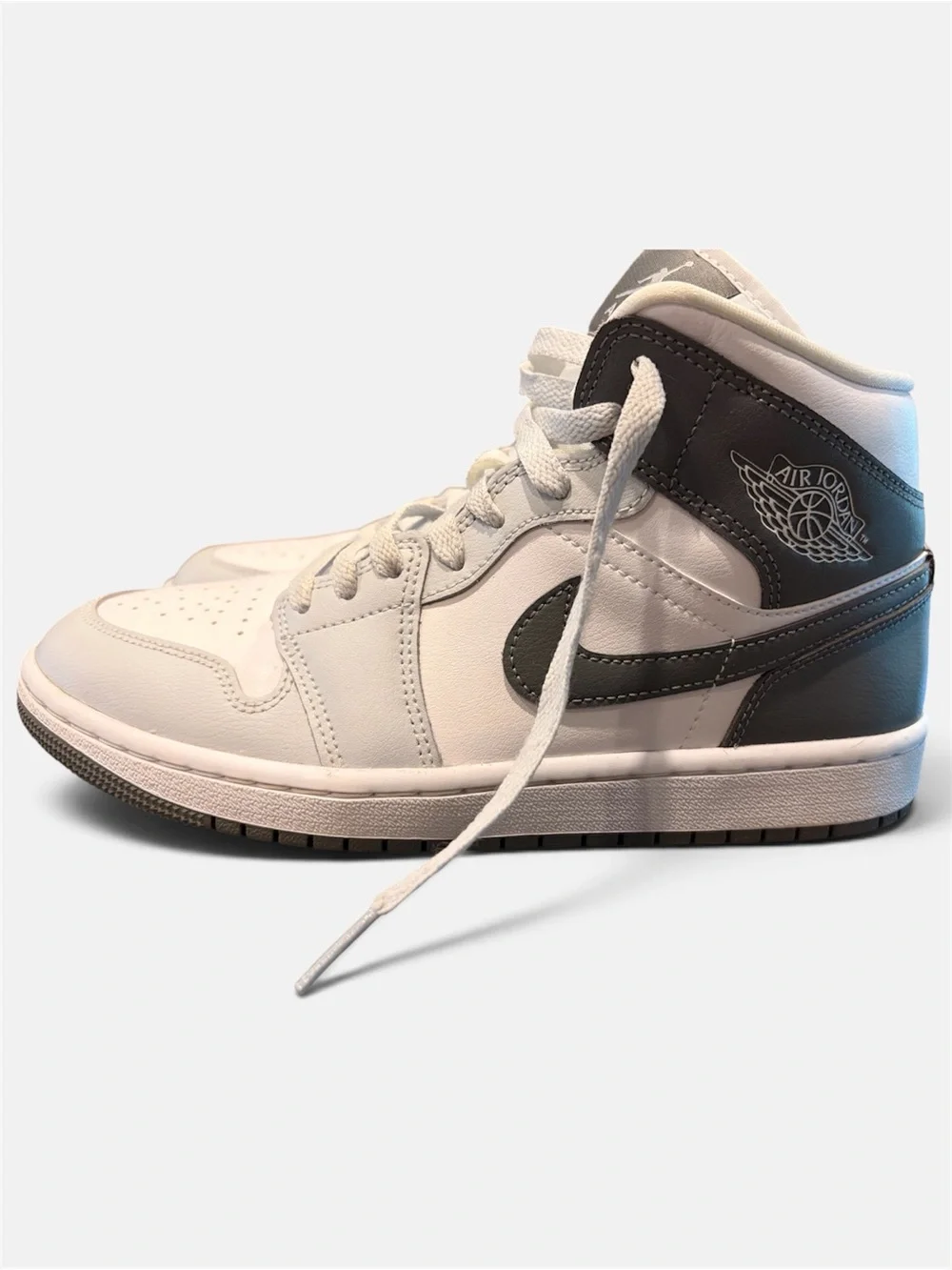 Nike Air Jordan 1 Mid White/Wolf Grey/Anthracite Men’s 9 | Like New